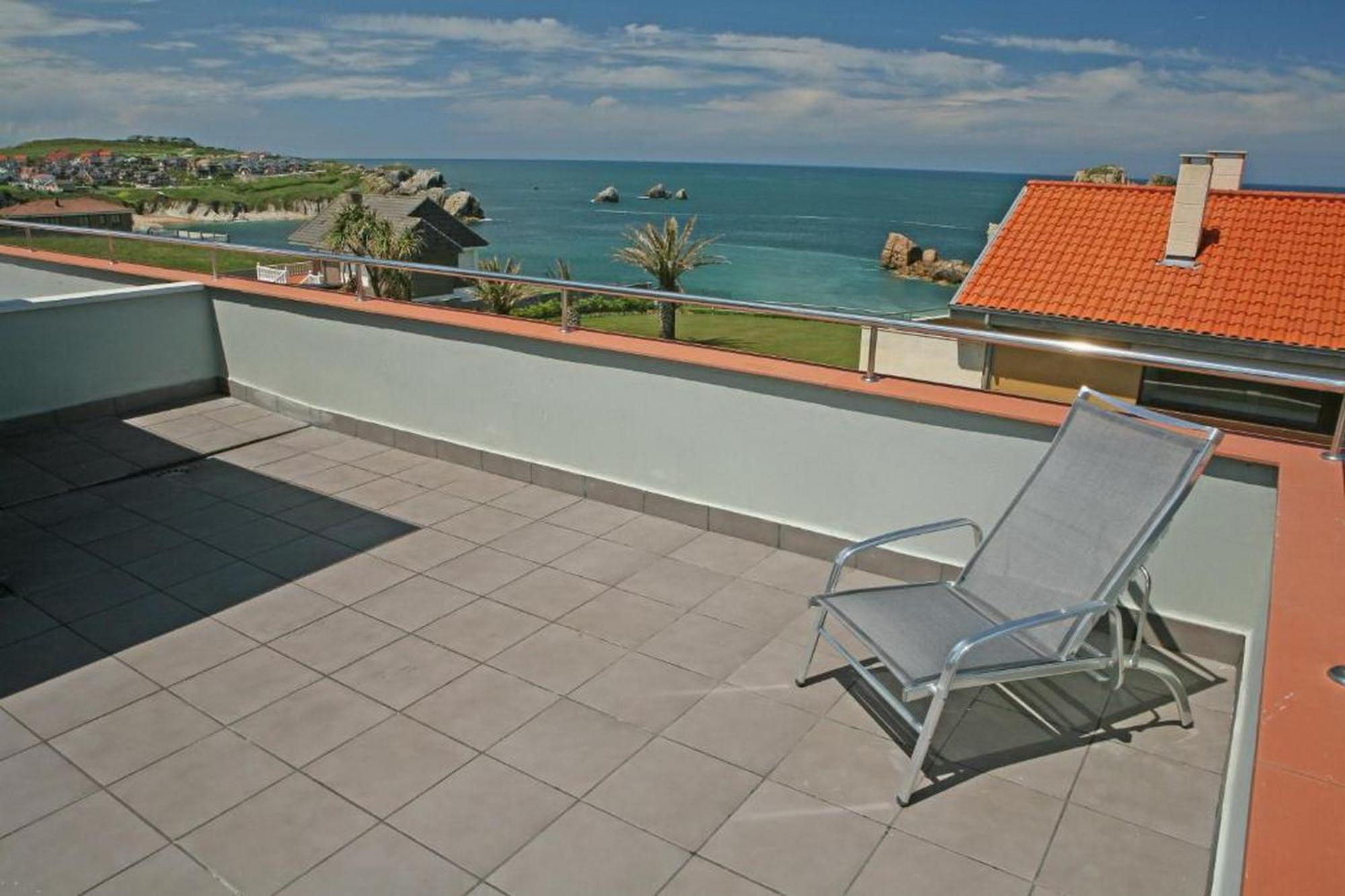 Apartamentos Playa De Portio Liencres Exterior photo